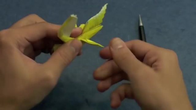 آموزش جالب اوریگامی ساخت زنبور کاغذی
