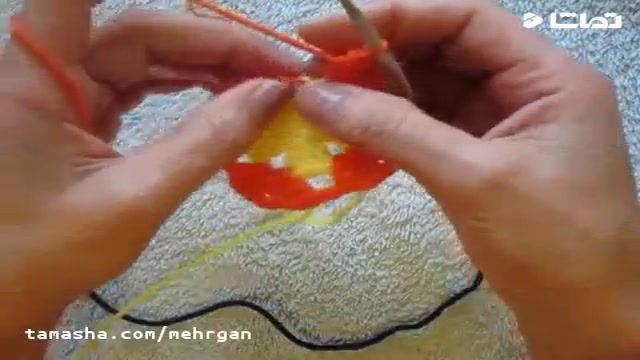 آموزش هنر قلاب بافی برای تازه کارها با بافتن موتیف های چهارگوش 