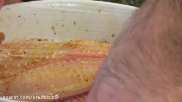 پخت ماهی تیلاپیا با پوره سیب زمینی، چهارمین غذای دریایی پرمصرف در ایالات‌متحده 