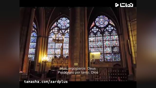 نمای داخلی کلیسای نوتردام واقعا زیباست 