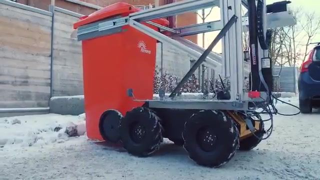 طراحی سیستم ROAR برای تخلیه کامیون زباله به صورت مستقل و هوشمند - ربات های رفتگر