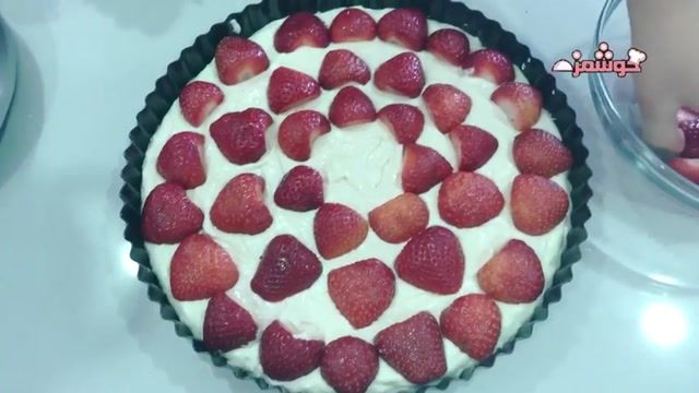 آموزش کامل و مرحله به مرحله طرز تهیه کیک توت فرنگی (Strawberry Cake)