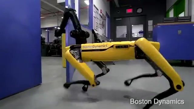 معرفی سگ رباتیک شرکت " بوستون داینامیکس "  - مودب ترین ربات دنیا