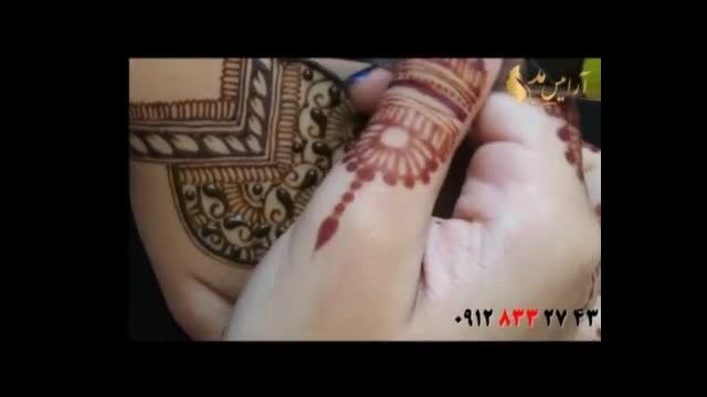 کلیپ آموزشی تاتو روی دست با حنا