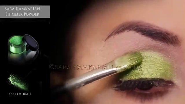 آموزش آرایش چشم با سایه سبز فسفری مناسب خانمهای جوان