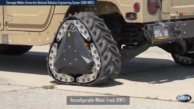 تبدیل لاستیک  از حالت معمولی به شکل چرخ های تانک در خودروی جنگی جدید ارتش امریکا