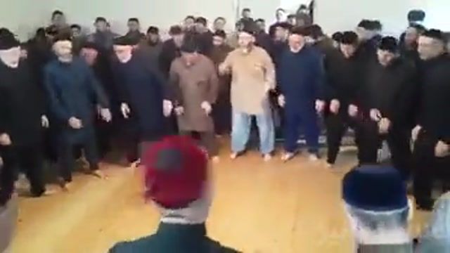 رقص ترکی با آهنگ جنتلمن ساسی مانکن