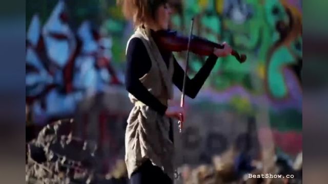  اجرای زیبای لیندزی استرلینگ به نام (Electric Daisy Violin)