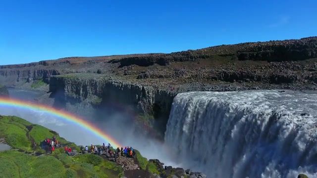 مناظر دیدنی از زیباترین آبشارهای دنیا با تصویر برداری هوایی 