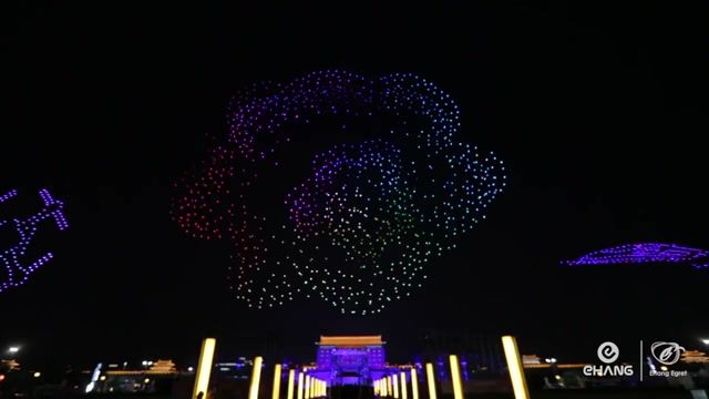 ثبت رکورد گینس برای نمایش نور پهپادها در چین