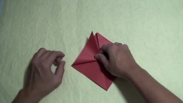 آموزش ساده و جالب اوریگامی ساخت تاج کاغذی جدید 