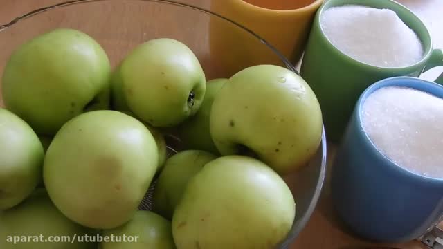 آموزش طرز تهیه مربای سیب سبز