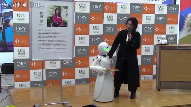 کنترل ربات ها توسط افراد معلول در ژاپن- اشتغال زایی معلولین با گارسون های رباتیک