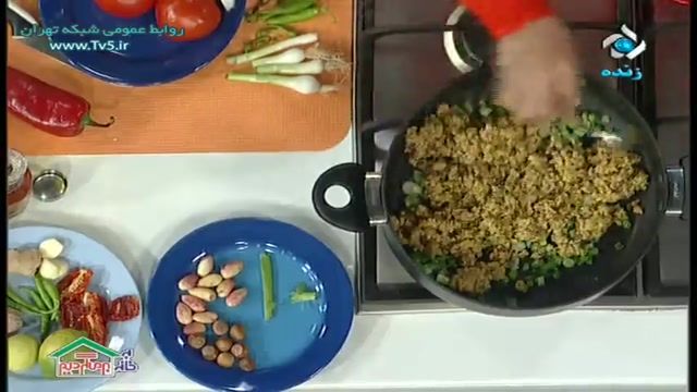 آموزش طرز تهیه دلمه بلغور با سس گوجه فرنگی - آموزش کامل غذا های ایرانی