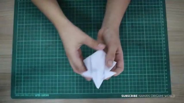 آموزش آسان و جالب ساخت گل  لاله کاغذی
