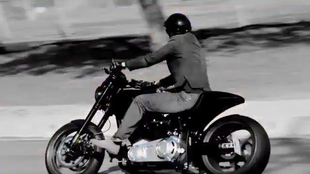 معرفی اولین موتورسیکلت شرکت "آرک موتورسایکل" با نام KRGT-1 با طراحی ظاهری متفاوت