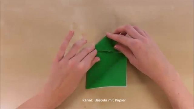 آموزش ساده اوریگامی ساخت متفاوت قورباغه کاغذی