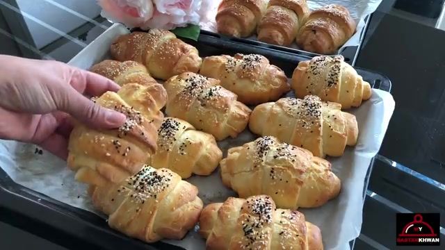 آموزش کامل و مرحله به مرحله طرز تهیه نان فرانسوی کروسان خوشمزه