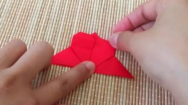 آموزش خلاقانه اوریگامی طرز ساخت گیره کاغذ مدل قلب