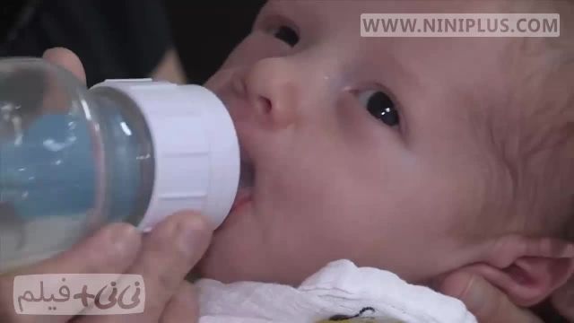 راهکارهای آشناکردن نوزاد با شیشه شیر