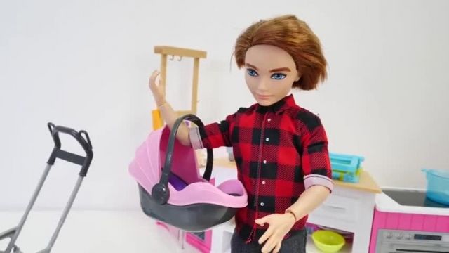  فیلم آموزش ایده های خلاقانه برای بازی با عروسک باربی 